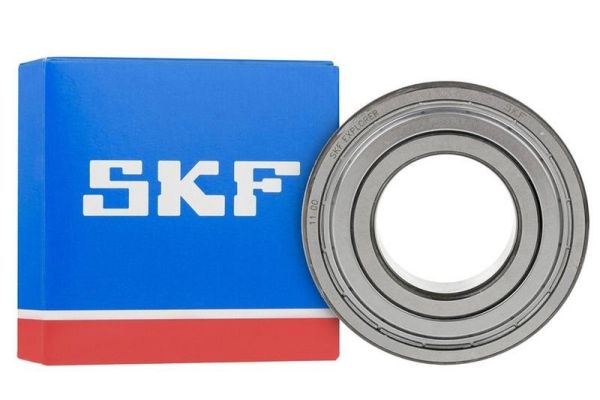 Подшипник для стиральной машины упакован в коробке 6205 SKF Box
