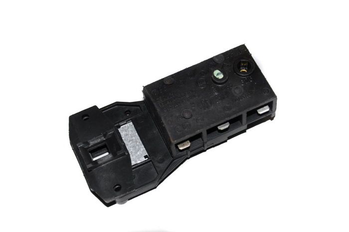 Замок люка для пральної машини Ariston C00011140