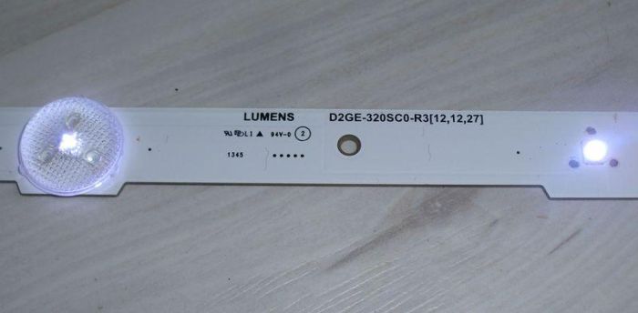 Подсветка для телевизора Samsung LUMENS D2GE-320SCO-R3 12.12.27 оригинальная BN96-25299A