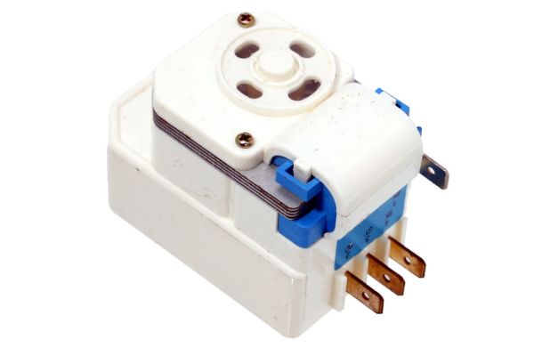 Таймер оттайки для холодильника Ariston DBZ-807-1G2 оригинальный C00173680