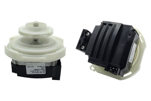 Насос циркуляционный для посудомоечной машины Ariston VSM-E25A0 95W Bleckmann оригинальный C00731573
